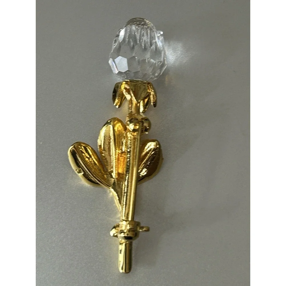 vintage 1960's signed Swarovski crystal gold tone tulip flower pin